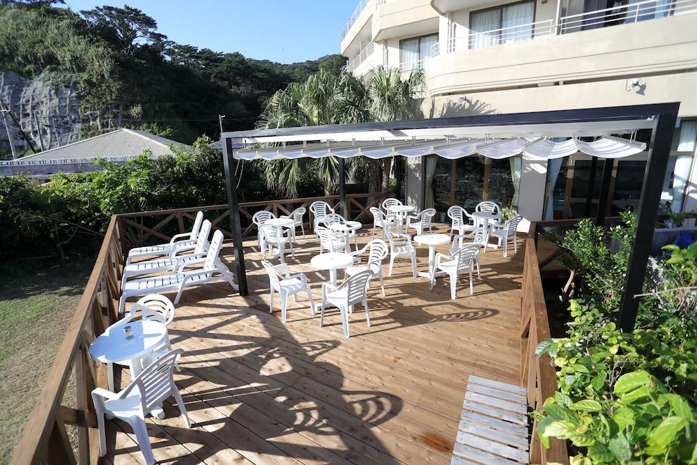 Kerama Beach Hotel Zamami Eksteriør billede